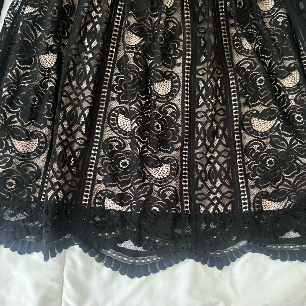 Black Lace Dress - Picture 6 of 7